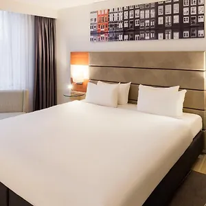 Otel Mercure West